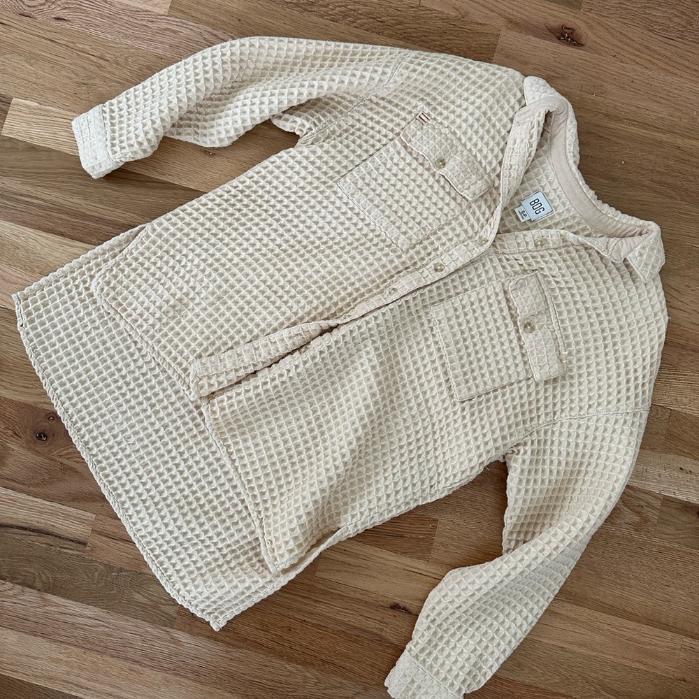 urban outfitters waffle-knit button up